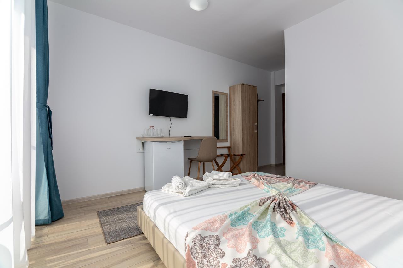 Adriano Pe Plaja Belona Hotell Eforie Nord Eksteriør bilde